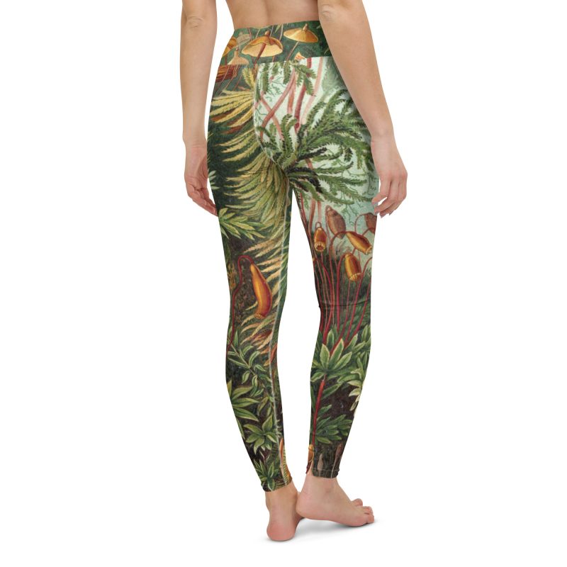 Haeckel Moss Yoga Leggings - Image 11