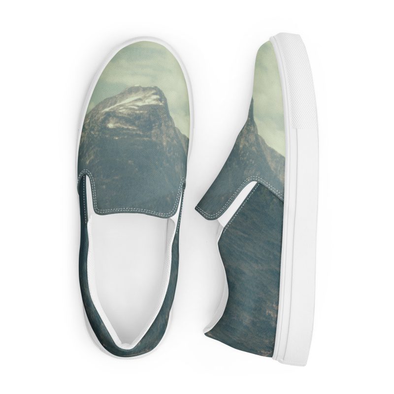 Diablo Men’s slip-on canvas shoes