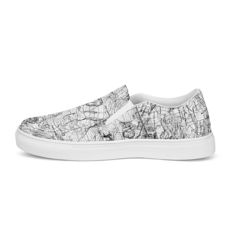 Mt. Rainier Men’s slip-on canvas shoes - Image 8