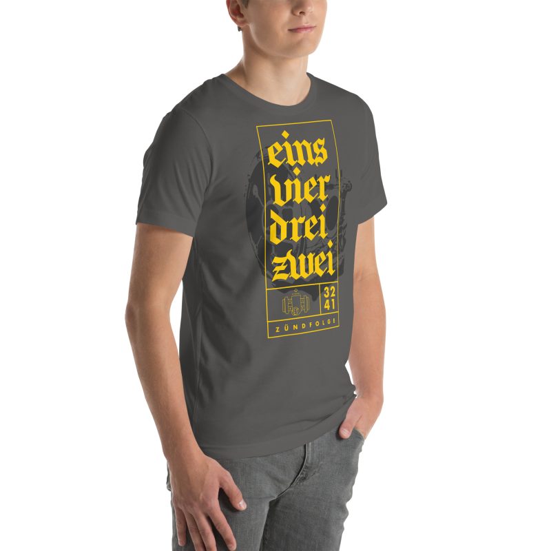 1-4-3-2 Zündfolge Unisex t-shirt - Image 71